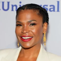 nia-long-teeth-in-2023